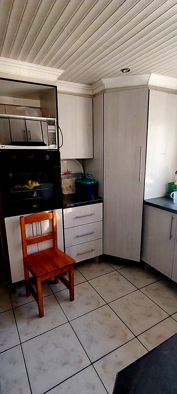 4 Bedroom Property for Sale in Mdantsane Nu 15 Eastern Cape
